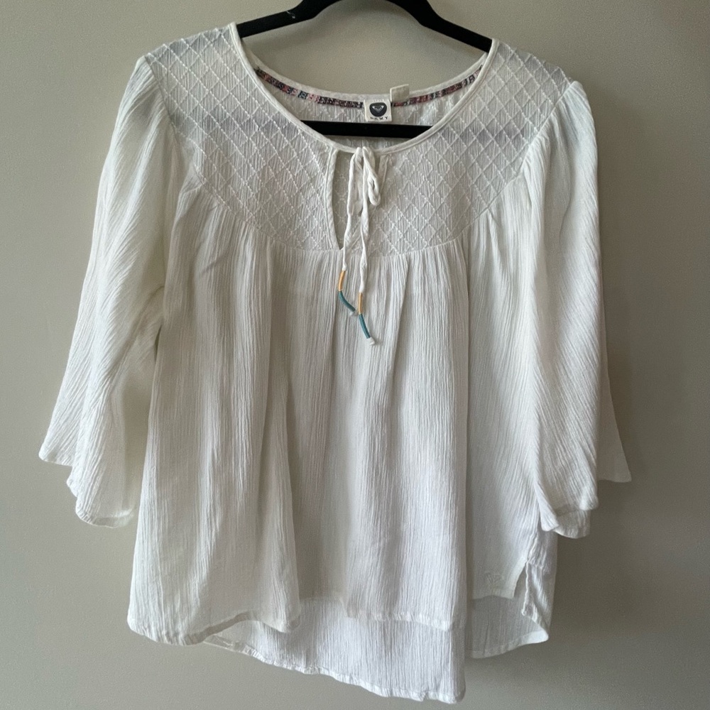 🔥BOGO FREE White Beachy Tee